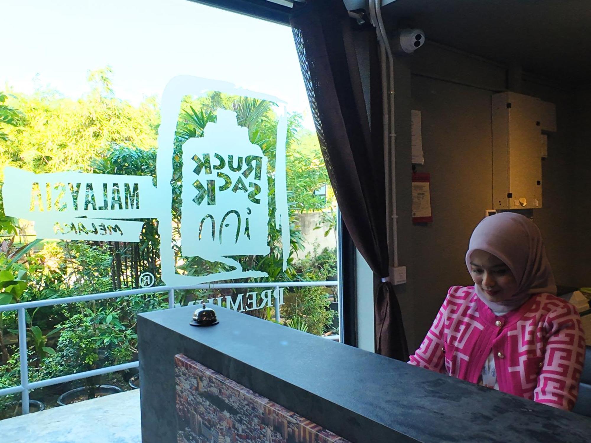 Rucksack Inn Premium Melaka Екстериор снимка
