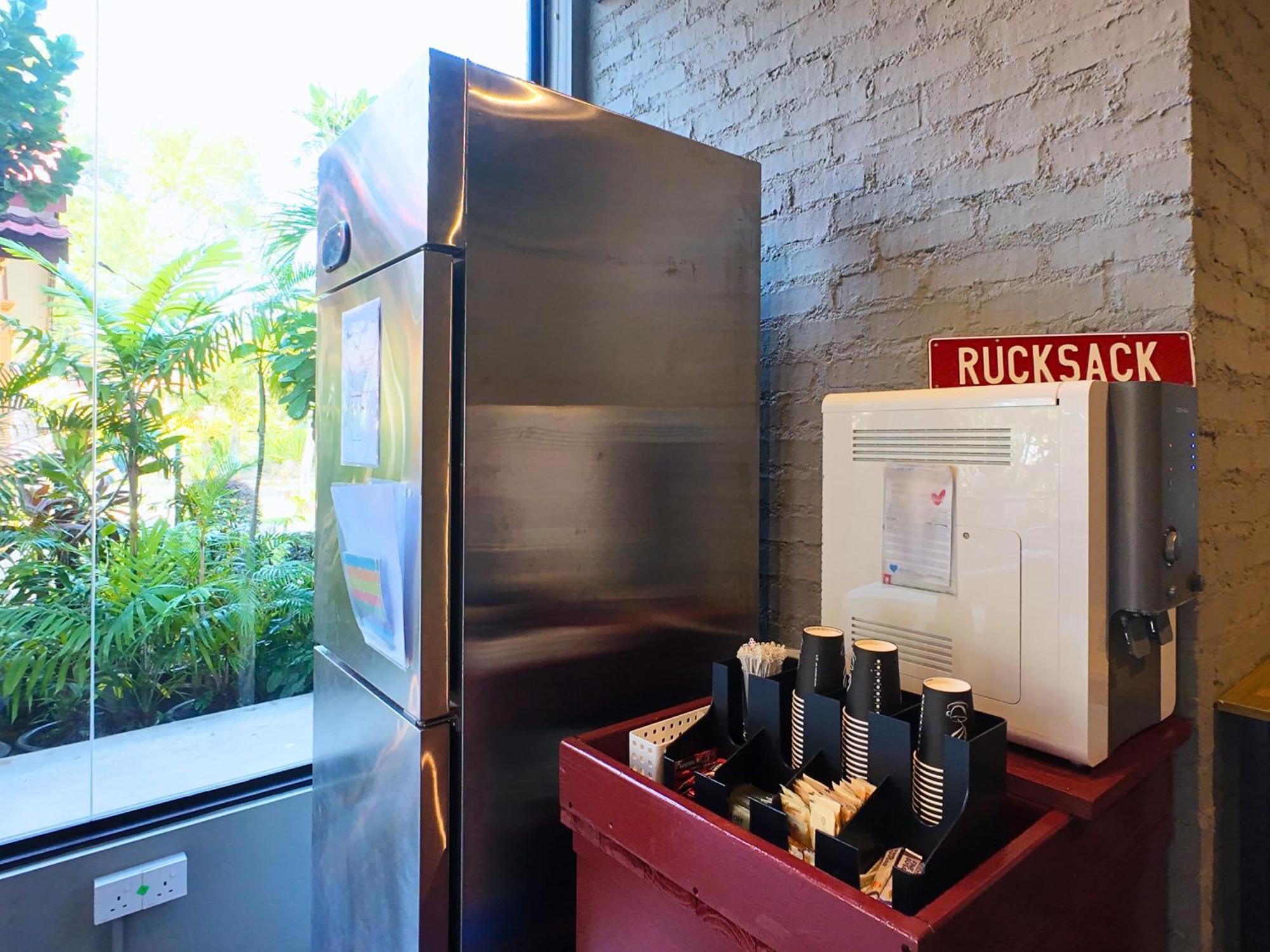 Rucksack Inn Premium Melaka Екстериор снимка