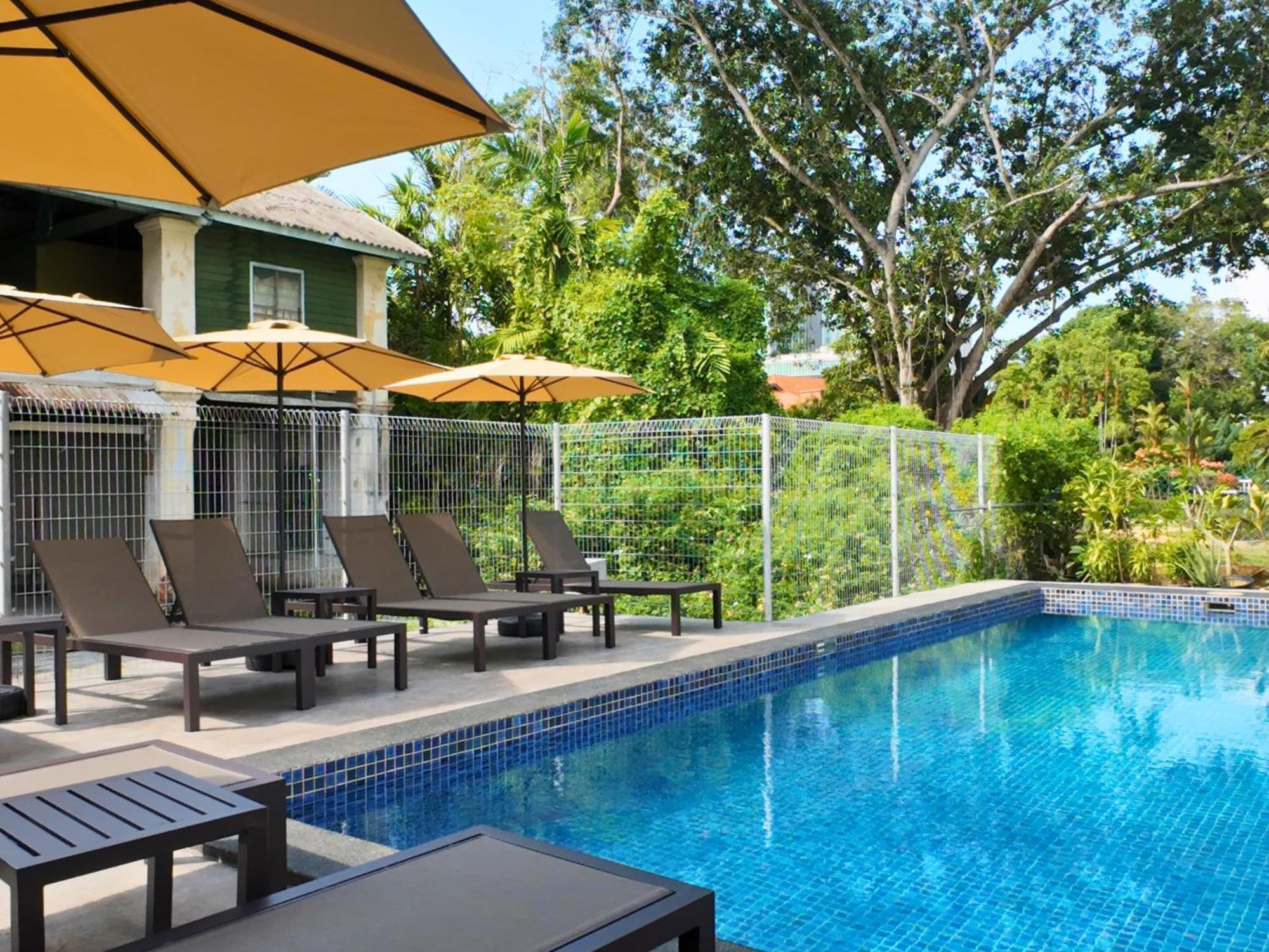 Rucksack Inn Premium Melaka Екстериор снимка